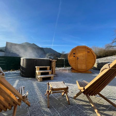 Totina Apartments Zavazna Poruba Luaran gambar