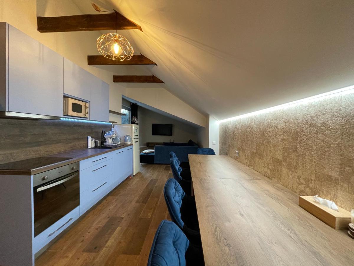 Totina Apartments Zavazna Poruba Luaran gambar